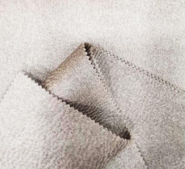 Fabbrica di tessuti in puro cashmere
